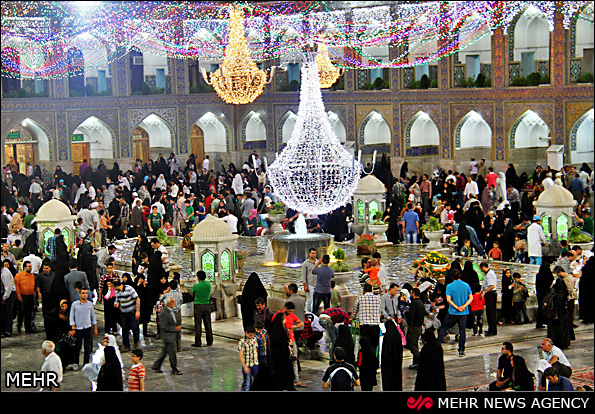 حرم امام رضا در اعیاد شعبانیه (عکس) حرم امام رضا در اعیاد شعبانیه (عکس)