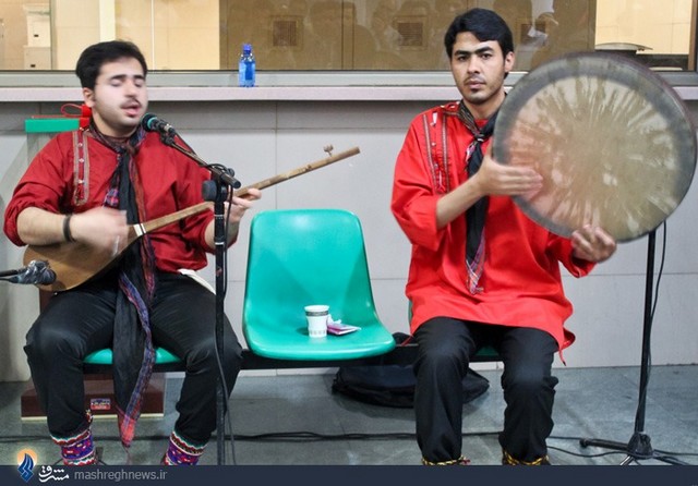 کنسرت در ایستگاه مترو آزادی - تهران (عکس)