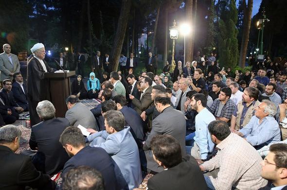 تصاویر : دیدار اصحاب فرهنگ، هنر و رسانه با آیت الله هاشمی