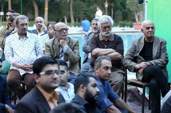 تصاویر : دیدار اصحاب فرهنگ، هنر و رسانه با آیت الله هاشمی