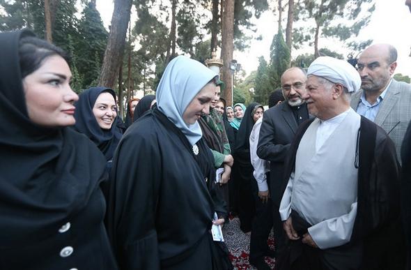 تصاویر : دیدار اصحاب فرهنگ، هنر و رسانه با آیت الله هاشمی