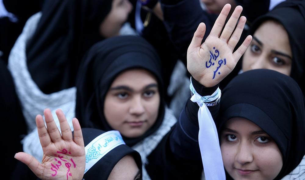 تصاویر : راهپیمایی 13 آبان در تهران