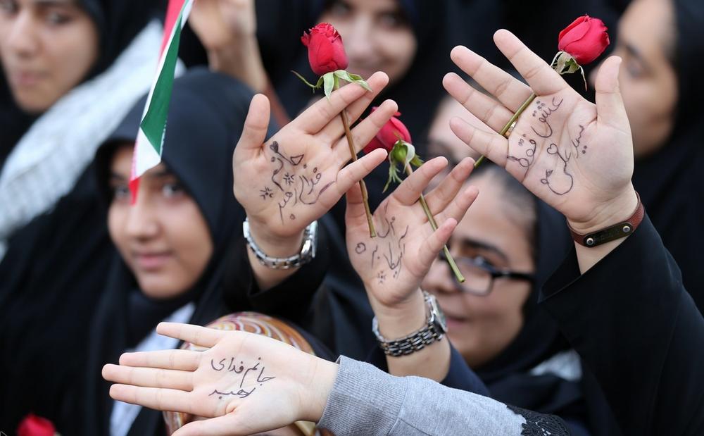 تصاویر : راهپیمایی 13 آبان در تهران