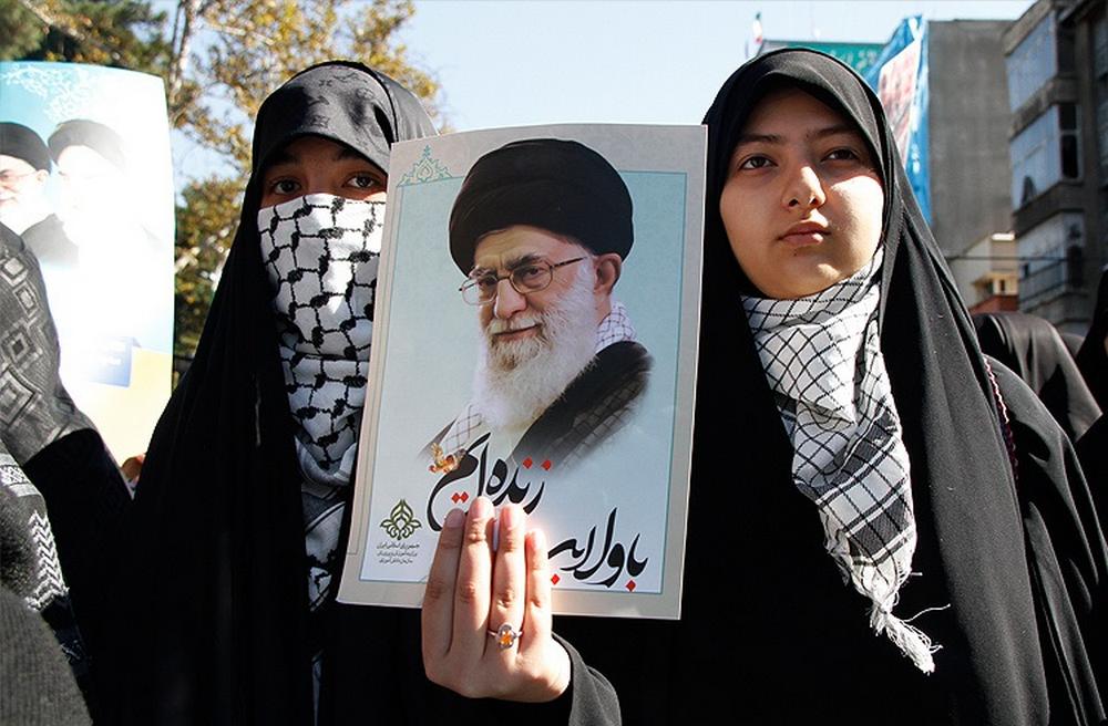 تصاویر : راهپیمایی 13 آبان در تهران