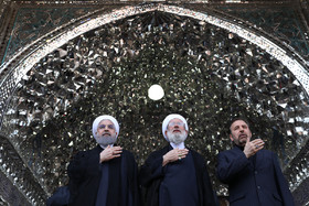 (تصاویر)-حضورحسن روحانی درمراسم عزاداری روزعاشورا-حرم عبدالعظیم حسنی