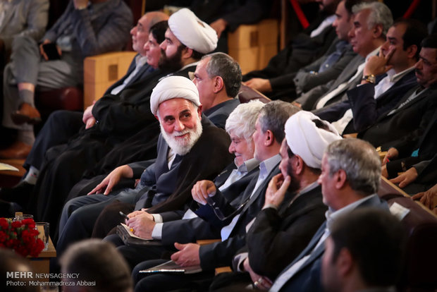 (تصاویر)- همایش آیت الله هاشمی رفسنجانی و هشت سال دفاع مقدس