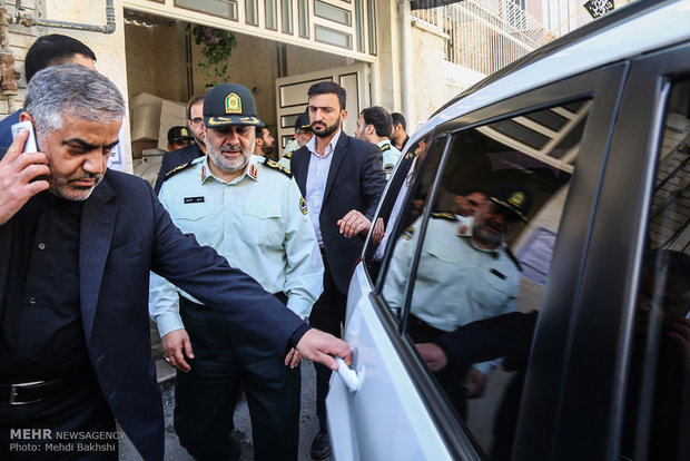 (تصاویر)-دیدارفرمانده نیروی انتظامی بامراجع قم