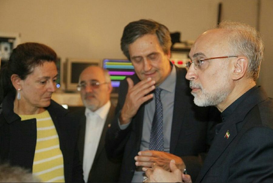 (تصاویر)بازدید صالحی از مرکز تحقیقات فیزیک هسته‌ای ایتالیا