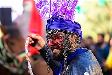 (تصاویر)-حرکت کاروان نمادین اسرای کربلا در قم