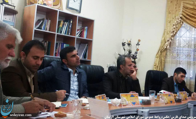 برگزاری نشست علنی شورای اسلامی شهرستان لارستان+ تصاویر