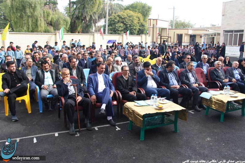 (تصاویر) آئین کلنگ زنی ساختمان مرکز رشد و علم و فناوری در شهرستان لارستان