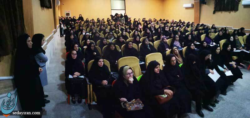 (تصاویر) برگزاری کارگاه آموزشی خانواده شاد در لارستان (تصاویر) برگزاری کارگاه آموزشی خانواده شاد در لارستان