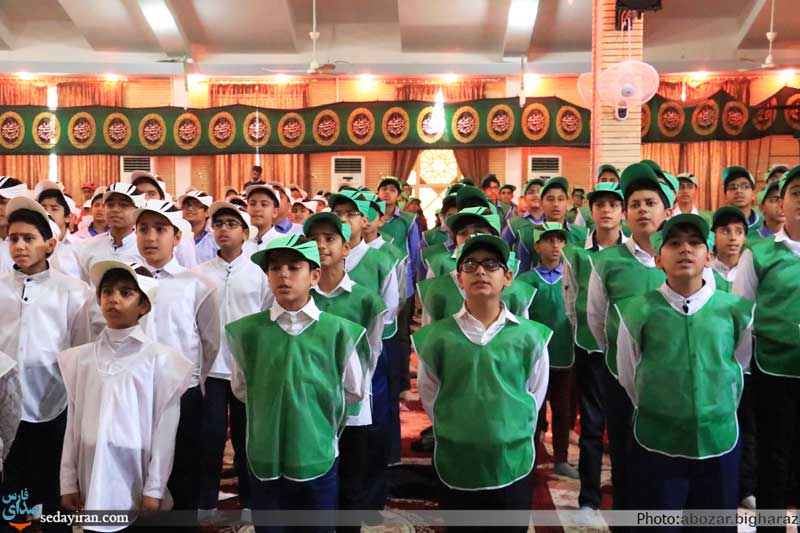 (تصاویر) مراسم سالروز ورود تاریخی امام خمینی(ره) در شهرستان لارستان (تصاویر) مراسم سالروز ورود تاریخی امام خمینی(ره) در شهرستان لارستان