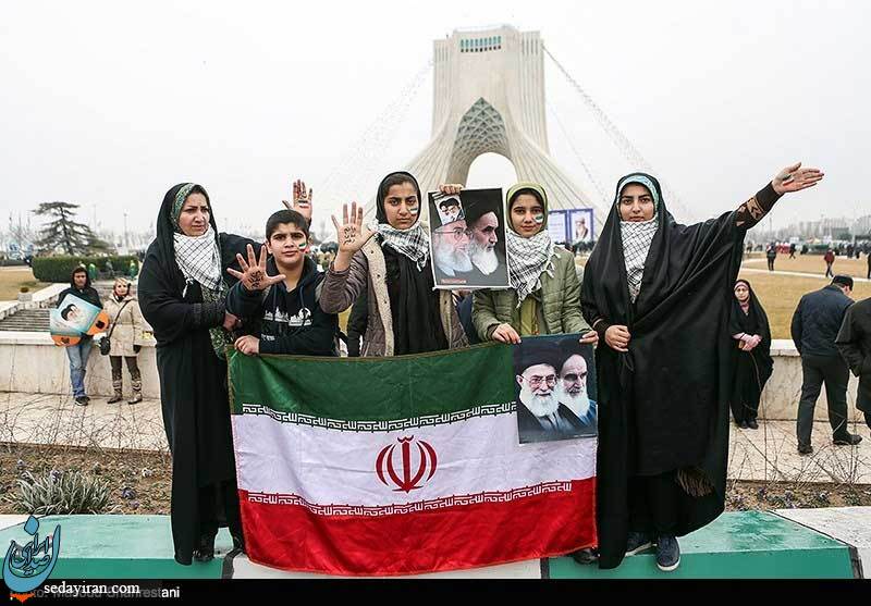 (تصاویر) مراسم چهلمین سالگرد پیروزی انقلاب اسلامی در تهران (تصاویر) مراسم چهلمین سالگرد پیروزی انقلاب اسلامی در تهران