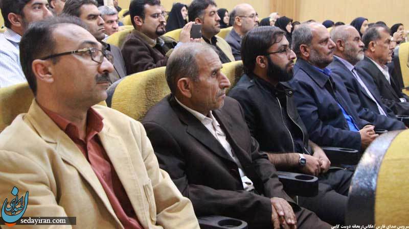(تصاویر) همایش تجلیل از قهرمانان، خیرین و پیشکسوتان تنیس روی میز در لارستان