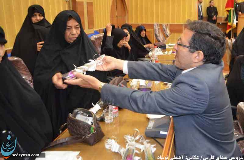 شهیدان و ایثارگران برای این کشور عزت، استقلال و آزادی و امنیت به ارمغان آوردند/ مسئولین پیگیری مشکلات خانواده معظم شهدا را در اولویت کاری خود قرار دهند+ (تصاویر)