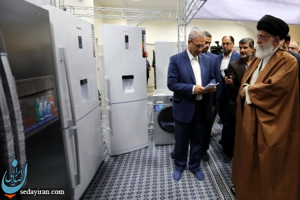 (تصاویر) بازدید رهبر انقلاب از نمایشگاه کالای ایرانی