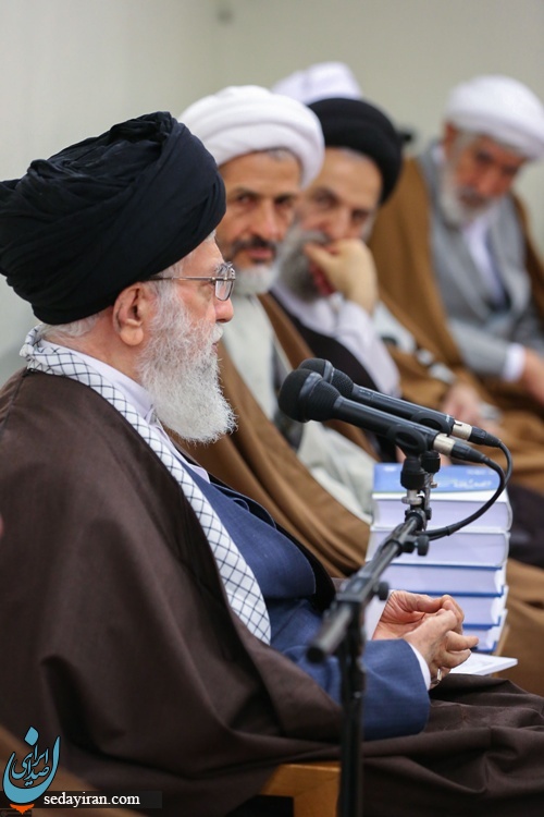 (تصاویر) دیدار دست‌اندرکاران همایش حکیم طهران با رهبر انقلاب