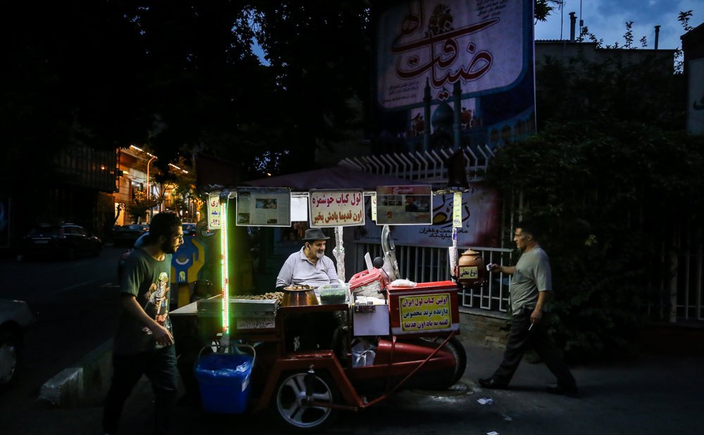 (تصاویر) از افطار تا سحر در تهران