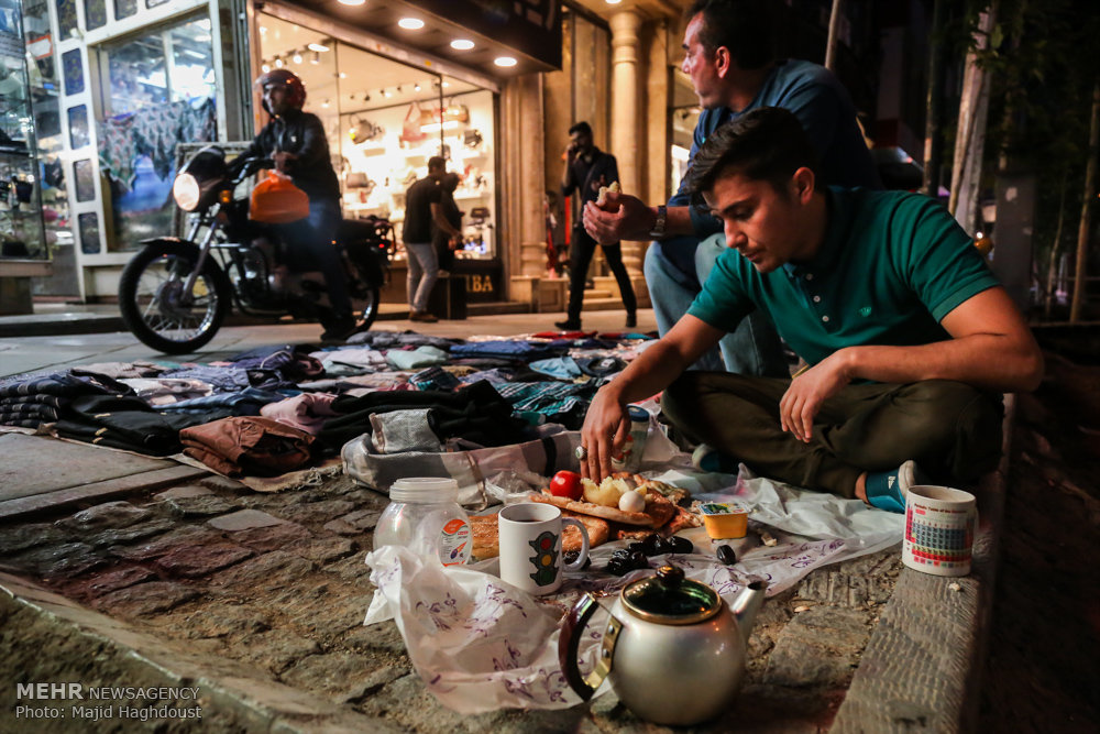 (تصاویر) از افطار تا سحر در تهران