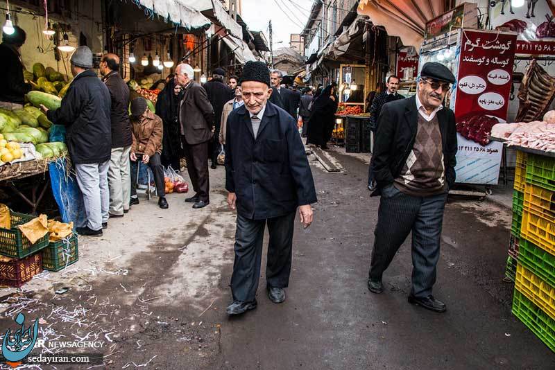 (تصاویر) رزق حلال پیرمرد چای فروش