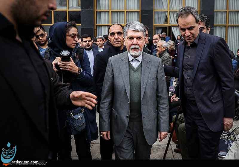 (تصاویر) مراسم تشییع پیکر زنده‌یاد جمشید مشایخی