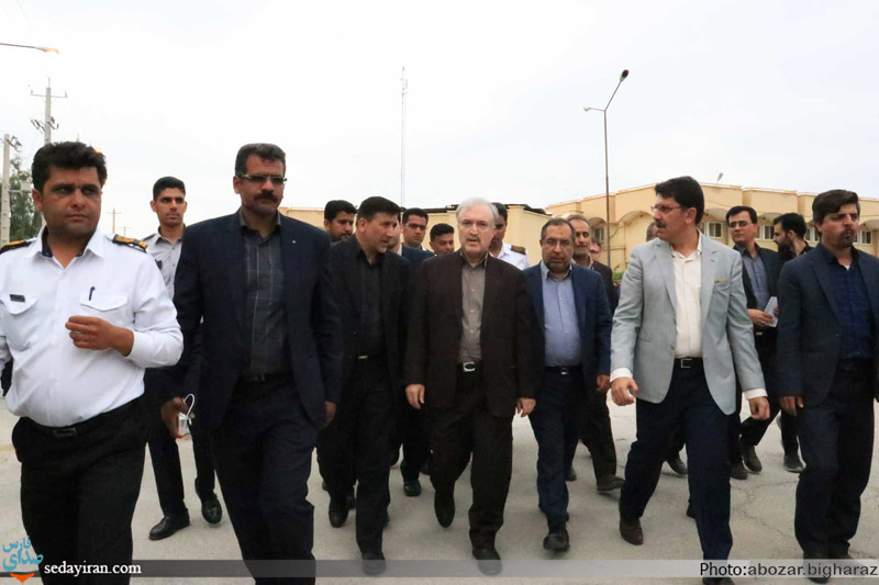 (تصاویر) سفر وزیر بهداشت به شهرستان لارستان