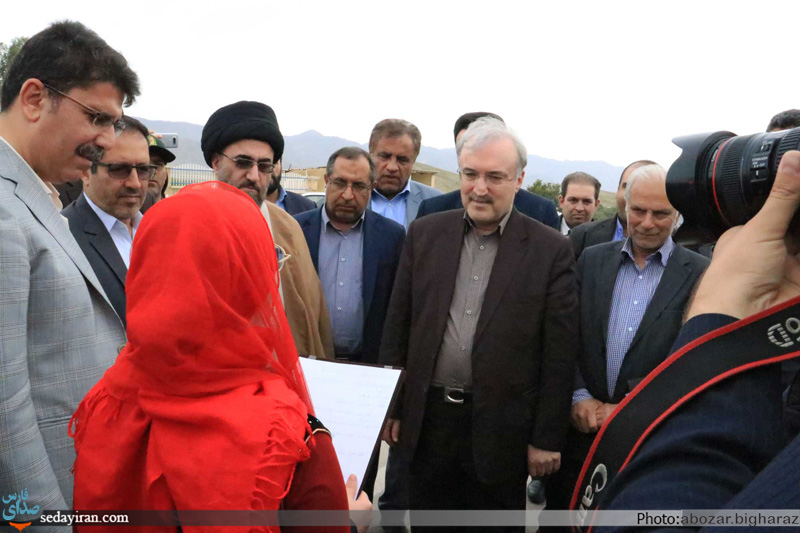 (تصاویر) سفر وزیر بهداشت به شهرستان لارستان