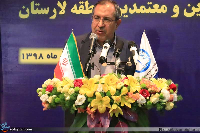 (تصاویر) نشست وزیر بهداشت با جمعی از مسئولین، خیرین و معتمدین منطقه لارستان