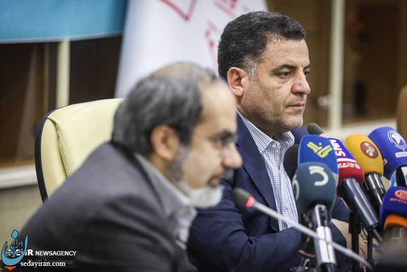 (تصاویر) نشست خبری رئیس جمعیت هلال احمر (تصاویر) نشست خبری رئیس جمعیت هلال احمر