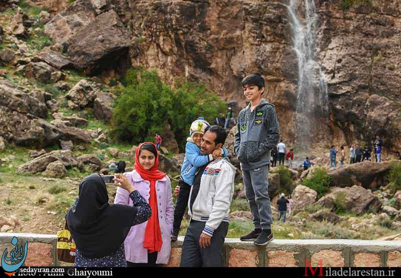 (تصاویر) حال و هوای بارانی آبشار اندیشه شهرستان لارستان