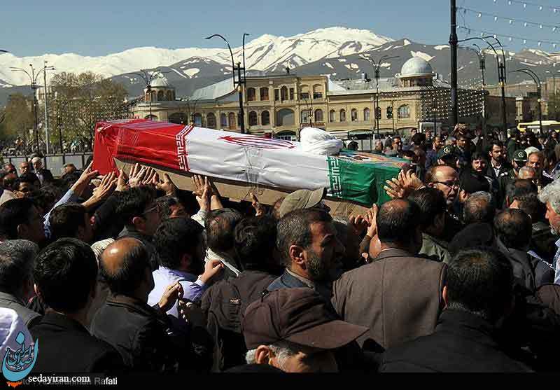 (تصاویر) تشییع پیکر طلبه شهید همدانی حجت الاسلام مصطفی قاسمی