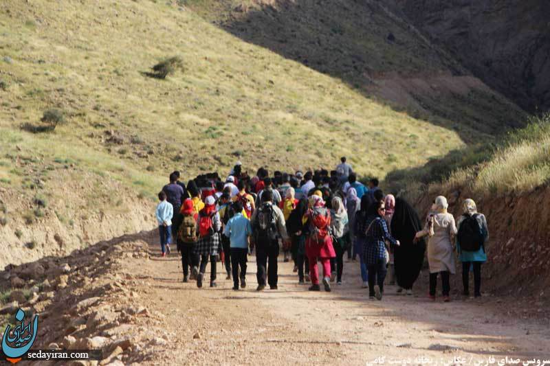 (تصاویر) برگزاری تور تفریحی ورزشی به آبشار بیدشهر اوز