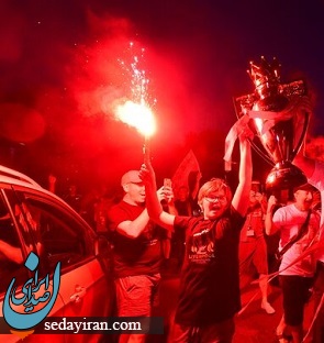 برگزاری جشن خیابانی توسط هواداران لیور پول+عکس برگزاری جشن خیابانی توسط هواداران لیور پول+عکس