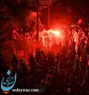 برگزاری جشن خیابانی توسط هواداران لیور پول+عکس برگزاری جشن خیابانی توسط هواداران لیور پول+عکس