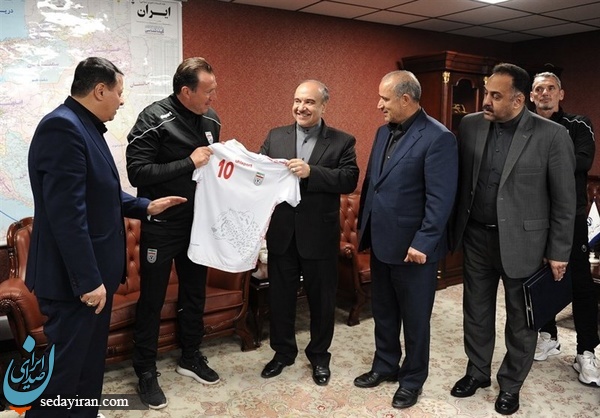 «تاج» و وزیر ورزش باید از جیب خودشان غرامت ویلموتس را پرداخت کنند «تاج» و وزیر ورزش باید از جیب خودشان غرامت ویلموتس را پرداخت کنند