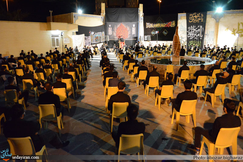 (تصاویر) مراسم عزاداری شب هشتم محرم در هیئت زینبیون لارستان