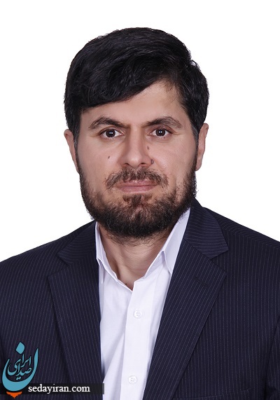 نصرت‌الله لطوند کارشناس مسائل بانکی و اقتصادی