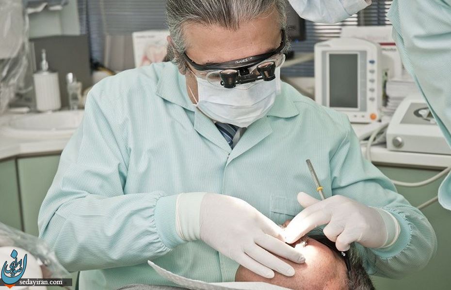 کاشت دندان توسط متخصص ایمپلنت کاشت دندان توسط متخصص ایمپلنت