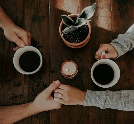 ول کن جهان را قهوه‌ات یخ کرد/علیرضا آذر