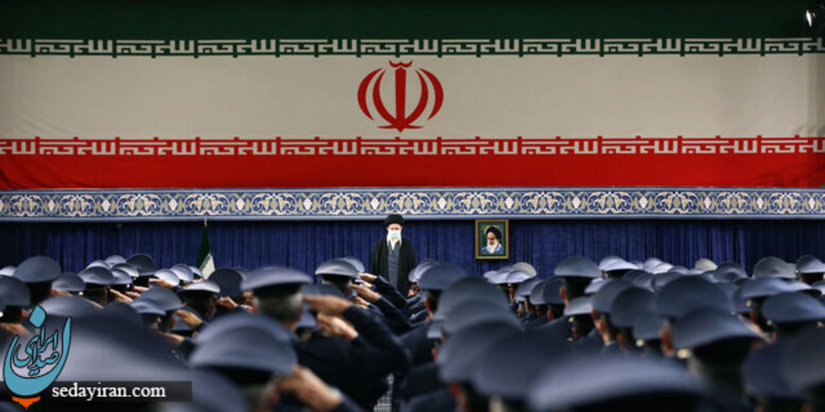 رهبر معظم انقلاب: هم ملت و هم مسئولان قدر ارتش را می‌دانند به توفیق الهی 22 بهمن امسال مظهر اتحاد و اعتماد ملی خواهد شد