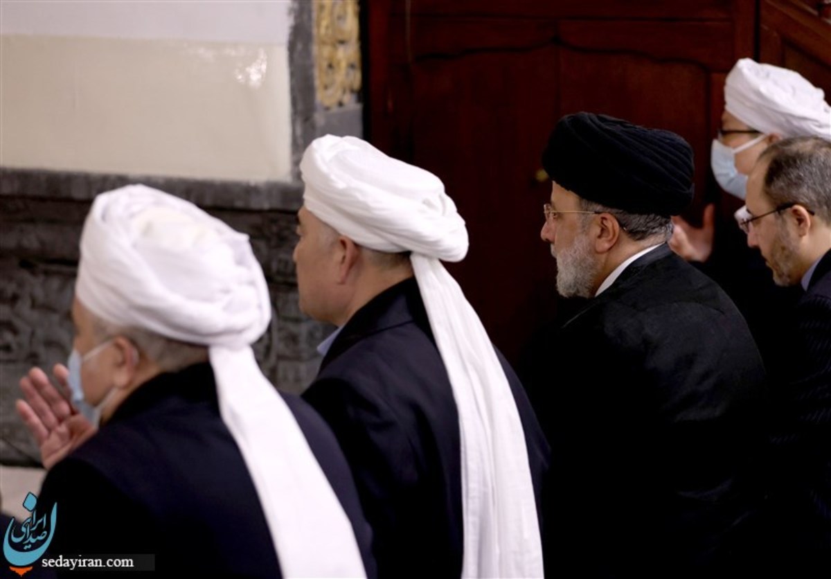 اقامه نماز رئیسی در مسجد تاریخی «دونگ سی» پکن