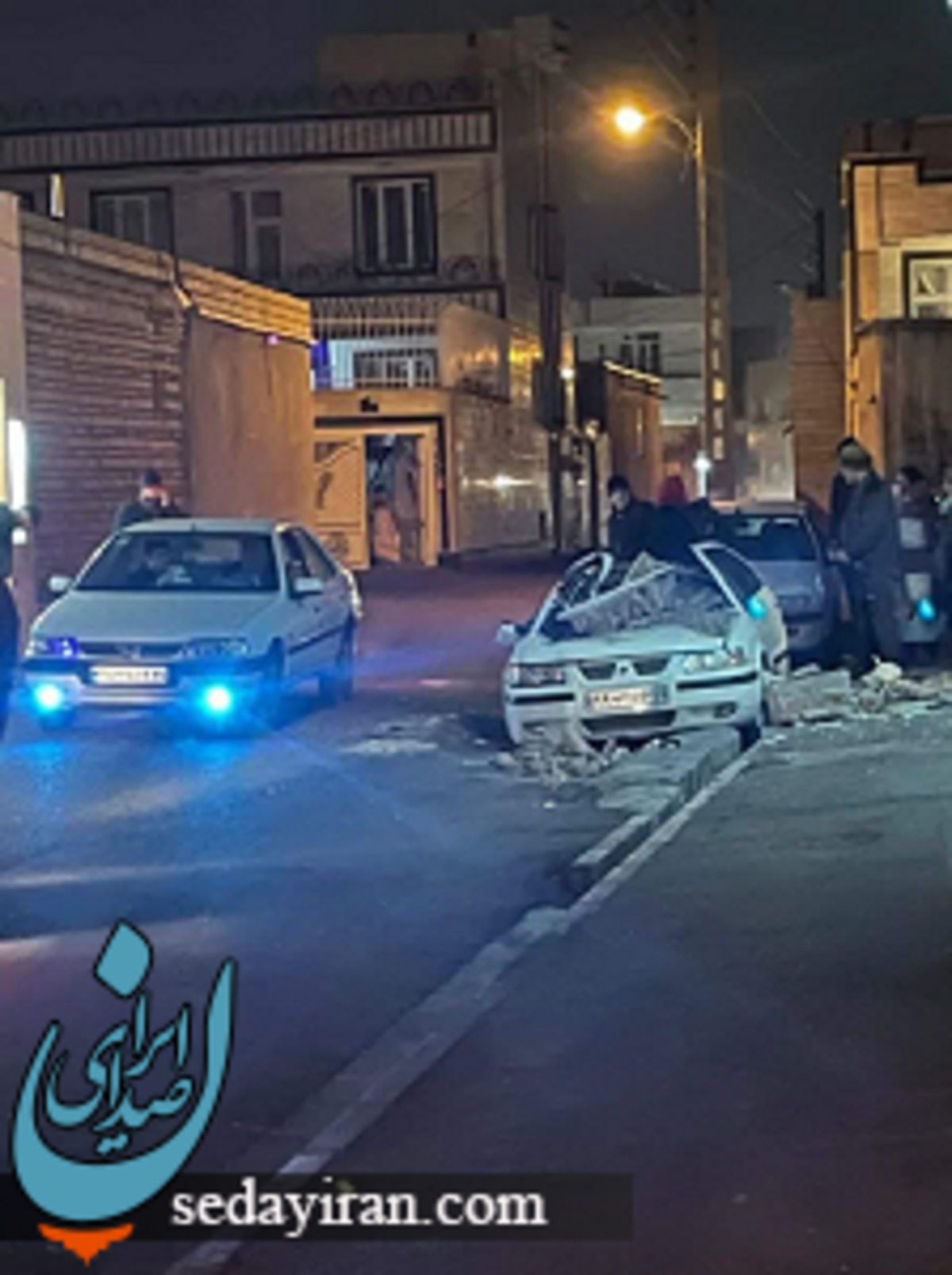له شدن یک سمند زیر آوار زلزله ۵.۹ ریشتری خوی تصاویر