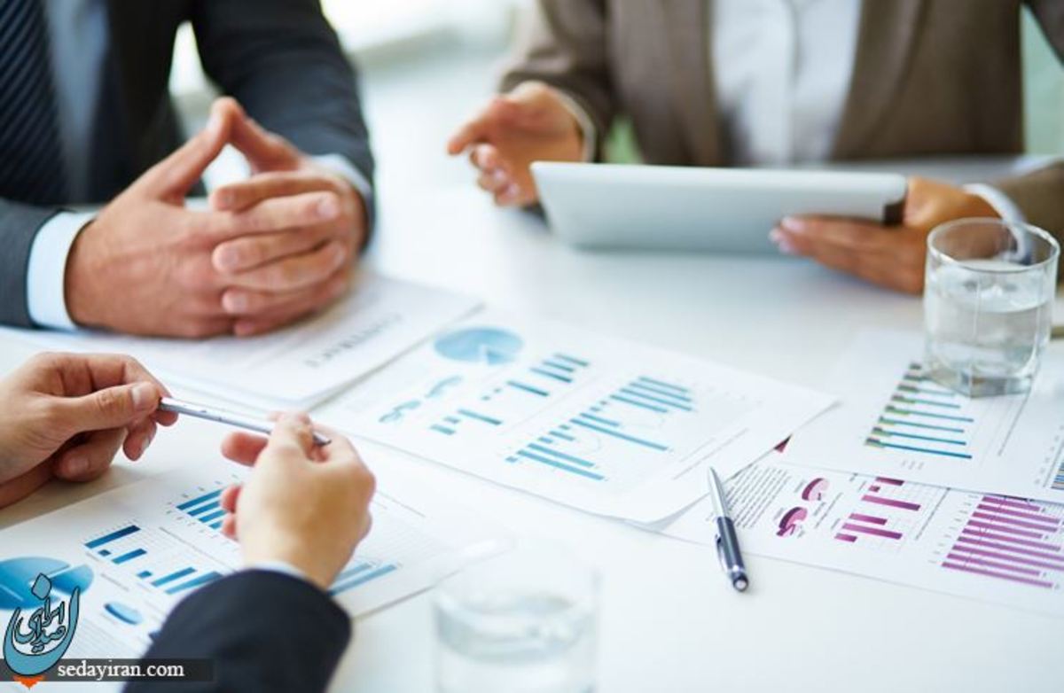 قرارداد استخدام مدیر بازرگانی شامل چه موارد و نکاتی است؟