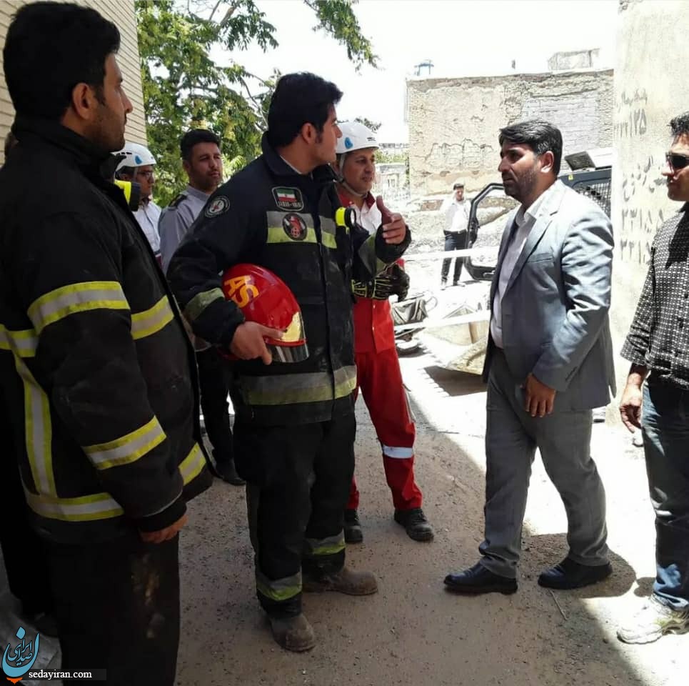 ریزش ساختمان در سنندج / چندین نفر زیر آوار ماندند