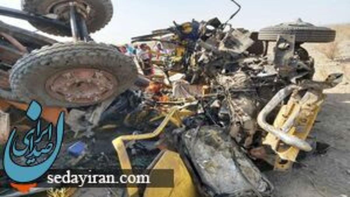 جزییات تصادف خونین مینی بوس کارگران در محور زرند 3 نفر جان باخت