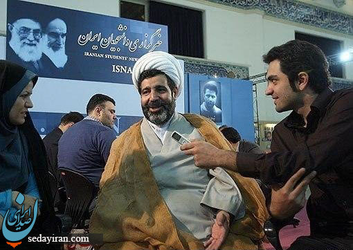 قاضی منصوری کیست؟