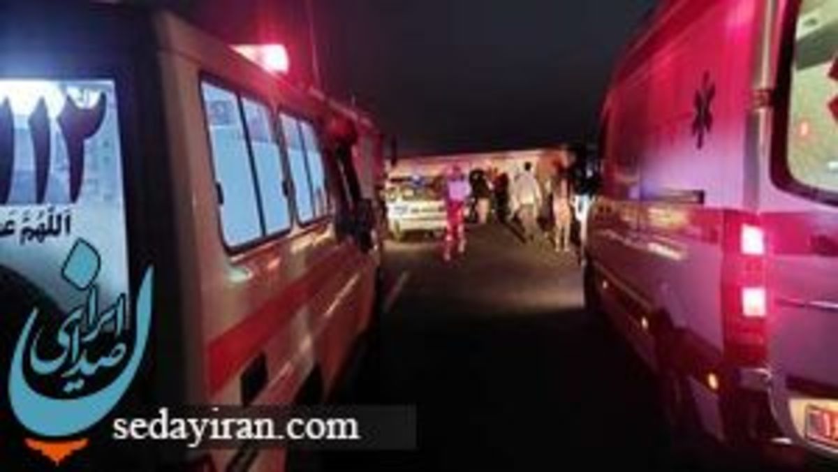 واژگونی اتوبوس در محور ابرکوه - دماوند 20 نفر زخمی شدند