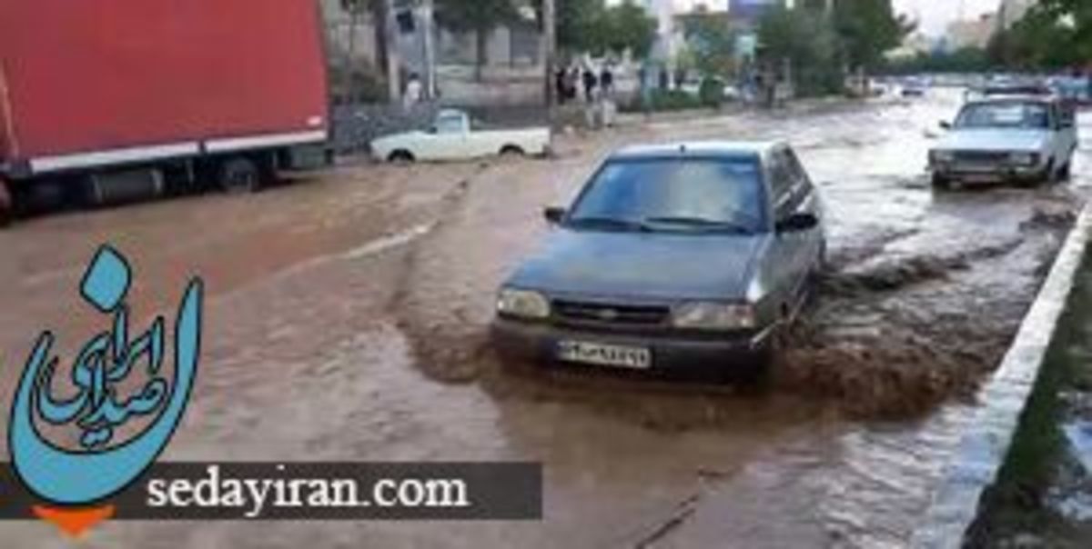 بارش شدید باران در پردیس جاری شدن سیلاب در معابر و مسیرها