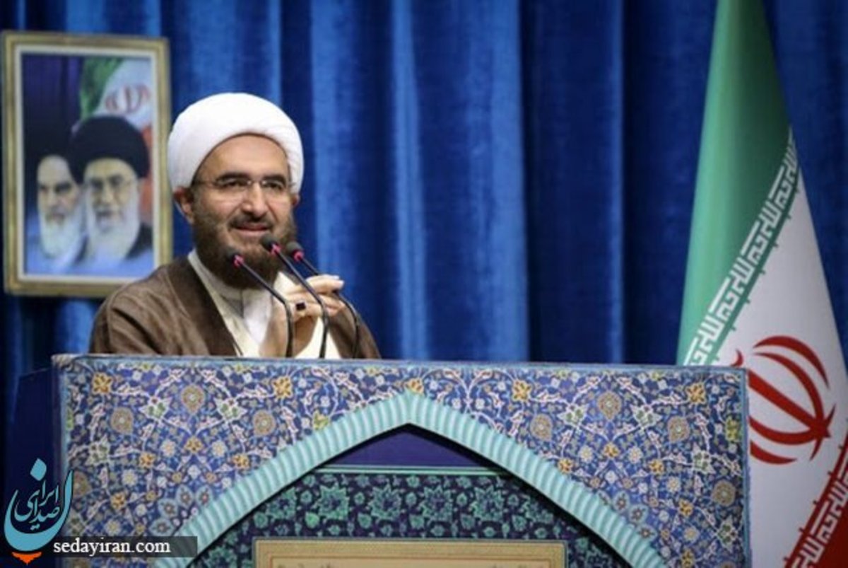 علی اکبری: قبلا حواس ها به غرب بود و الان نگاه به شرق و منطقه در حال تقویت است